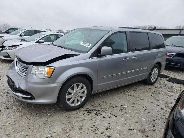 2013 Chrysler Town & Country Touring