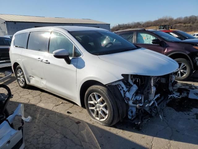 2017 Chrysler Pacifica LX