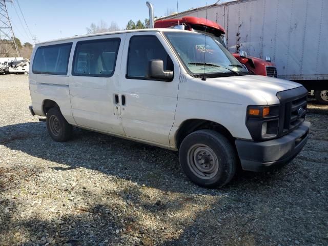 2010 Ford Econoline E350 Super Duty Wagon