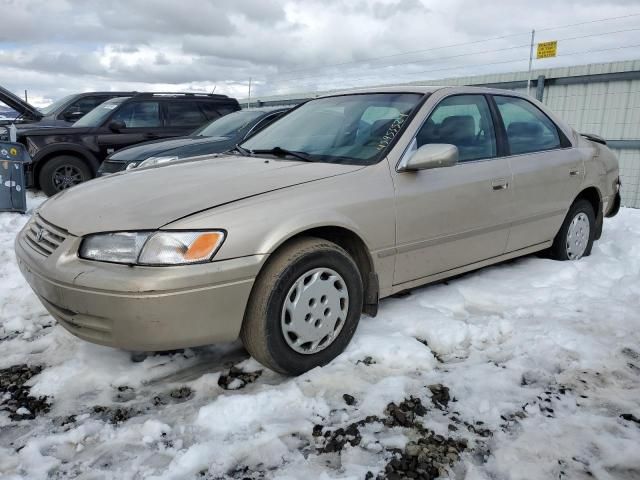 1999 Toyota Camry LE