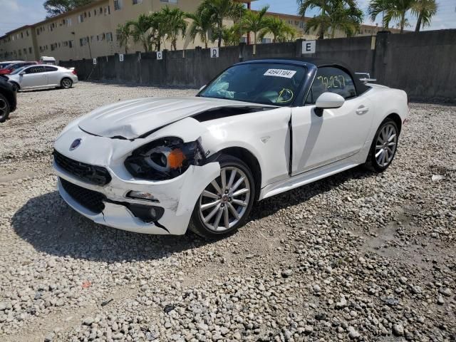 2019 Fiat 124 Spider Classica