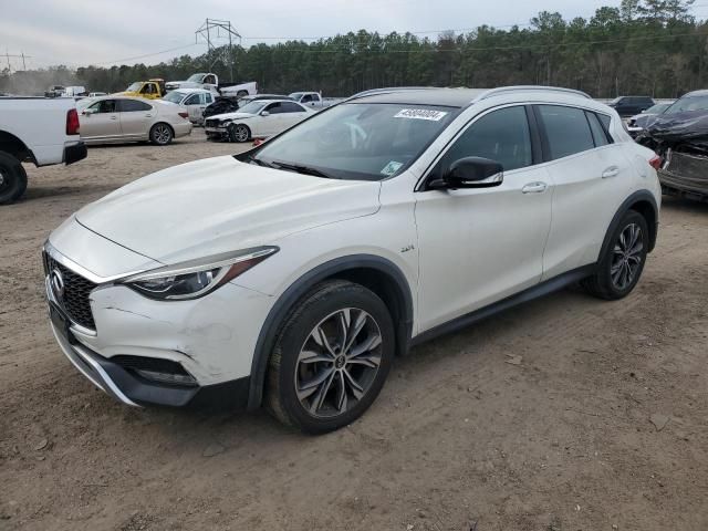 2017 Infiniti QX30 Base