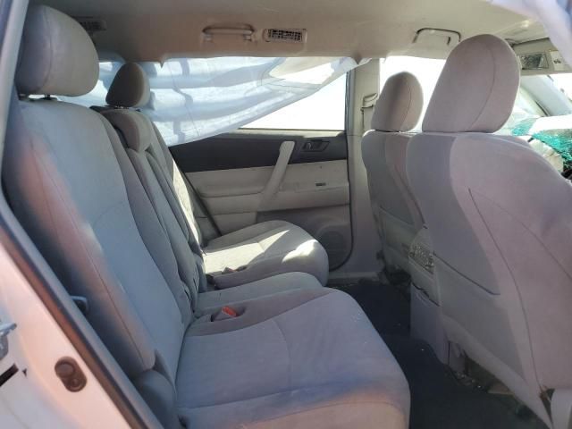 2013 Toyota Highlander Base