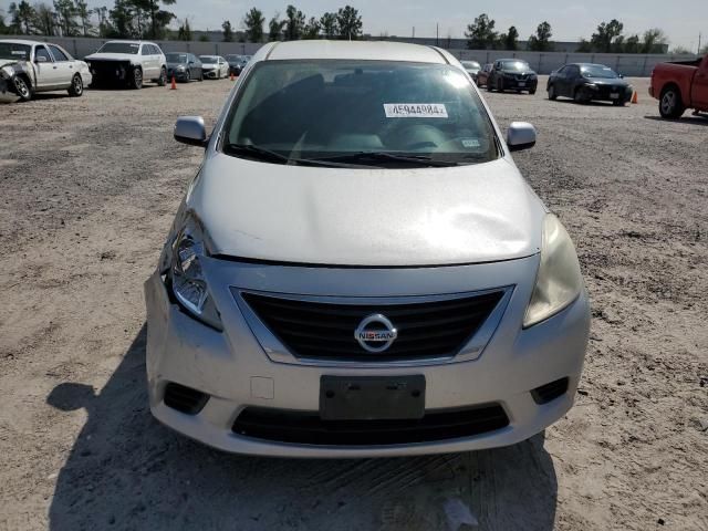 2013 Nissan Versa S