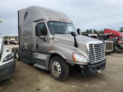 Freightliner Vehiculos salvage en venta: 2018 Freightliner Cascadia 125