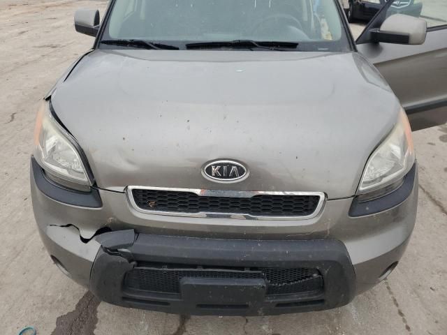 2011 KIA Soul +