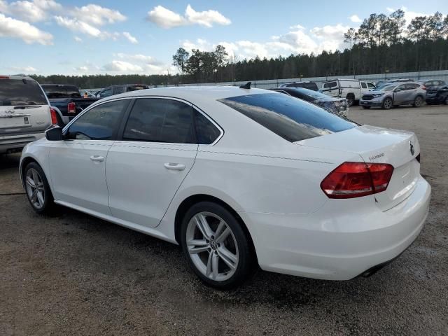 2014 Volkswagen Passat SE