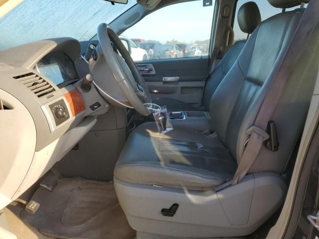 2008 Chrysler Town & Country Touring