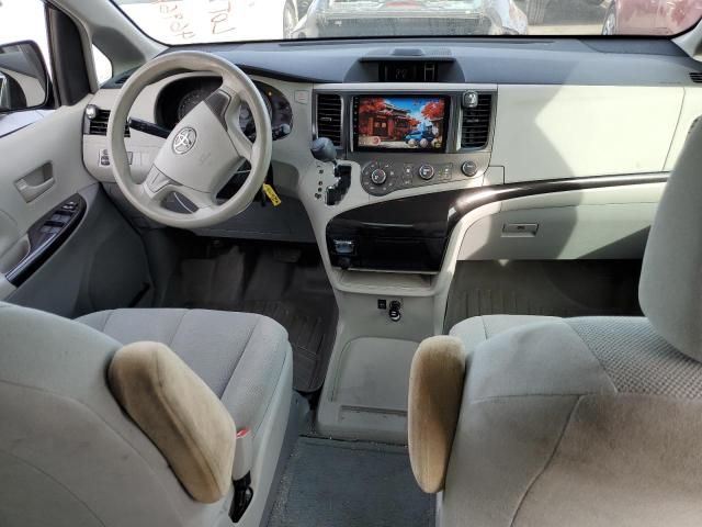 2011 Toyota Sienna