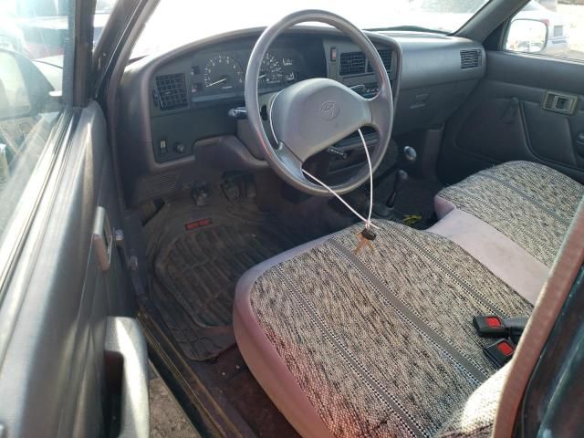 1995 Toyota Pickup 1/2 TON Short Wheelbase DX