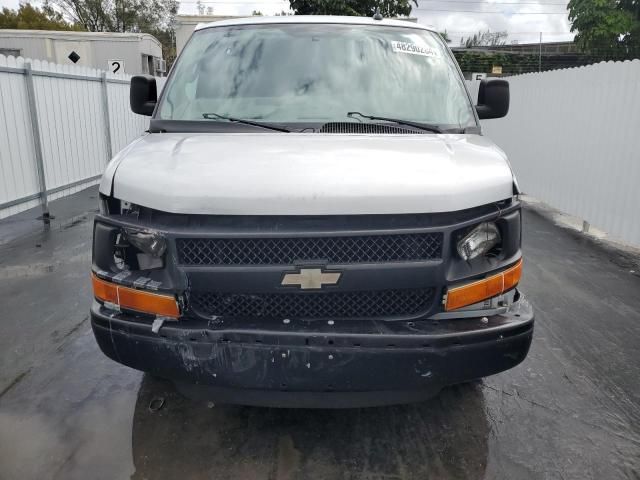 2022 Chevrolet Express G2500