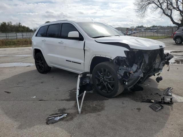 2020 Jeep Grand Cherokee Laredo