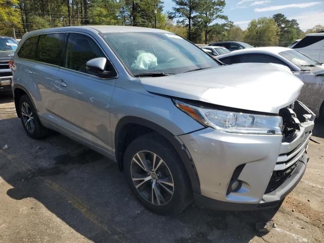 2018 Toyota Highlander LE