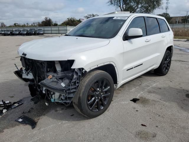 2020 Jeep Grand Cherokee Laredo