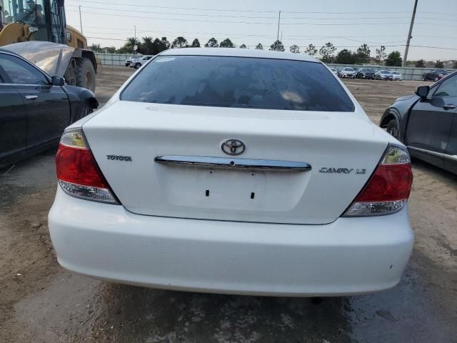 2005 Toyota Camry LE