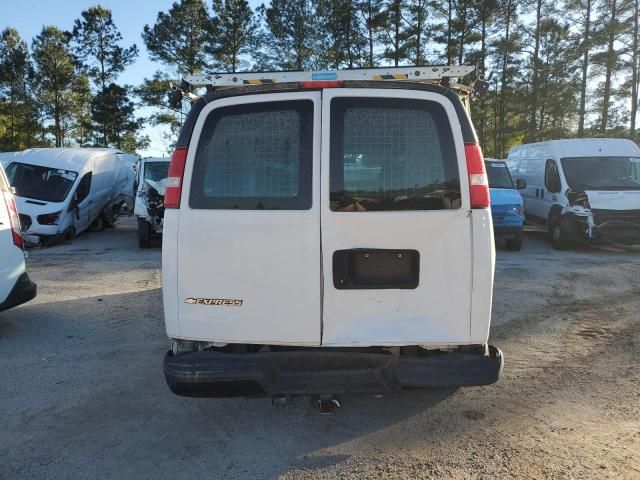 2020 Chevrolet Express G2500