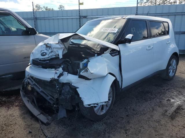 2015 KIA Soul +