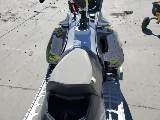 2014 Skidoo Freeride