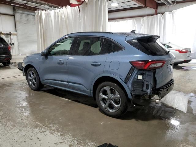 2023 Ford Escape ST Line Plus