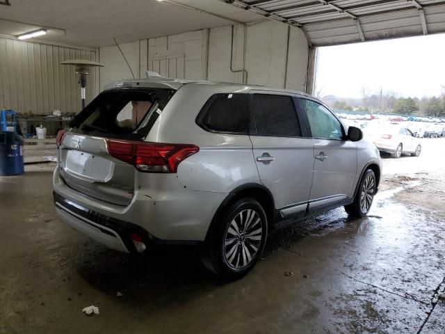 2019 Mitsubishi Outlander SE