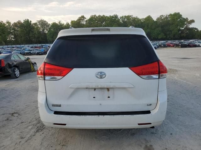 2011 Toyota Sienna LE