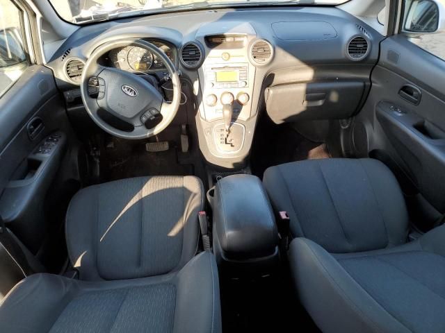 2009 KIA Rondo Base