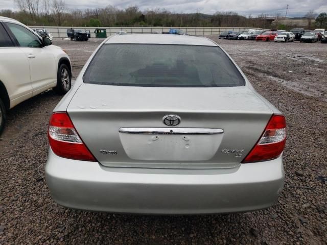 2004 Toyota Camry LE