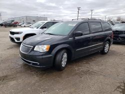 Salvage cars for sale from Copart Chicago Heights, IL: 2015 Chrysler Town & Country Touring
