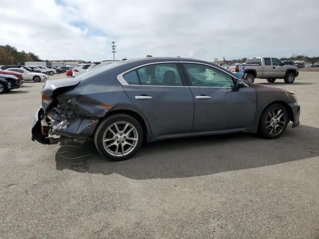 2010 Nissan Maxima S