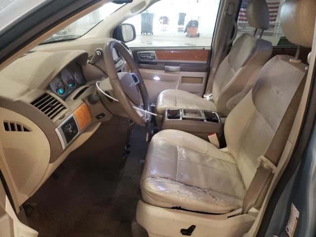 2008 Chrysler Town & Country Limited