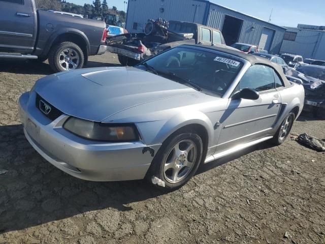 2004 Ford Mustang