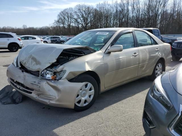 2004 Toyota Camry LE