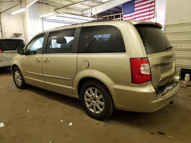 2011 Chrysler Town & Country Touring L