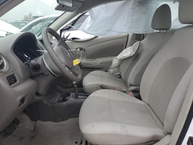 2013 Nissan Versa S