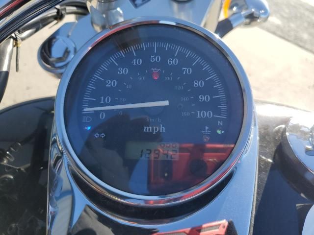 2005 Honda VT750 C