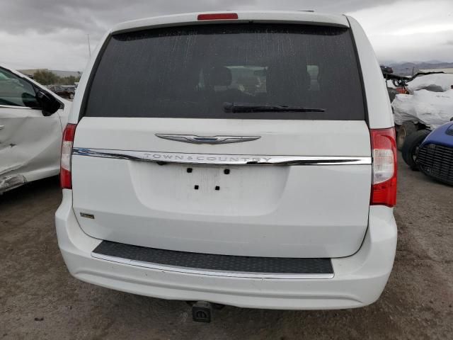 2014 Chrysler Town & Country Touring