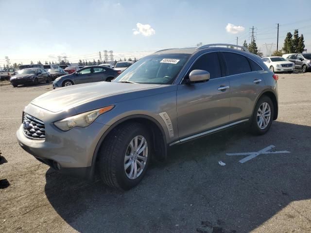 2011 Infiniti FX35