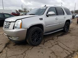 Cadillac Vehiculos salvage en venta: 2011 Cadillac Escalade Luxury