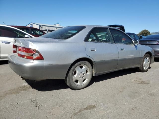 2000 Lexus ES 300