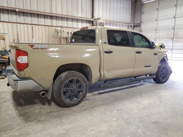 2019 Toyota Tundra Crewmax SR5