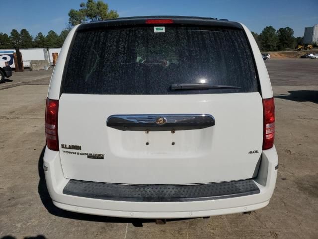 2008 Chrysler Town & Country Limited