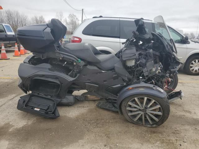 2022 Can-Am Spyder Roadster RT