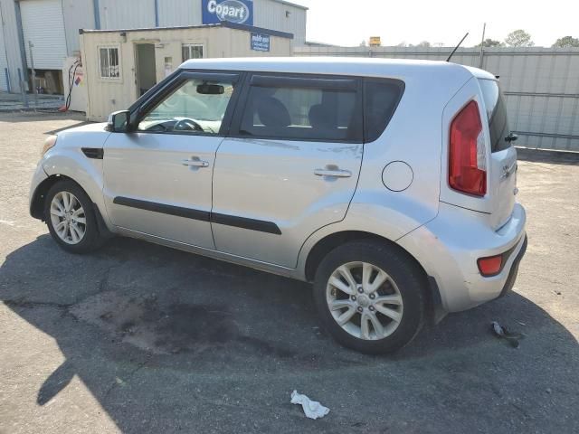 2013 KIA Soul +