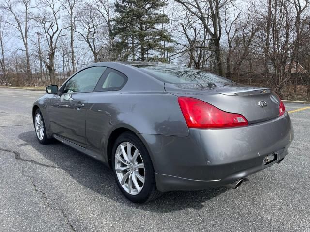 2011 Infiniti G37