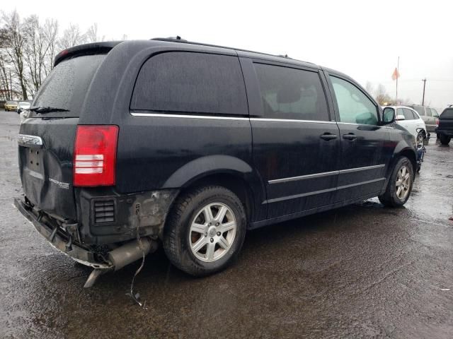 2010 Chrysler Town & Country Touring Plus