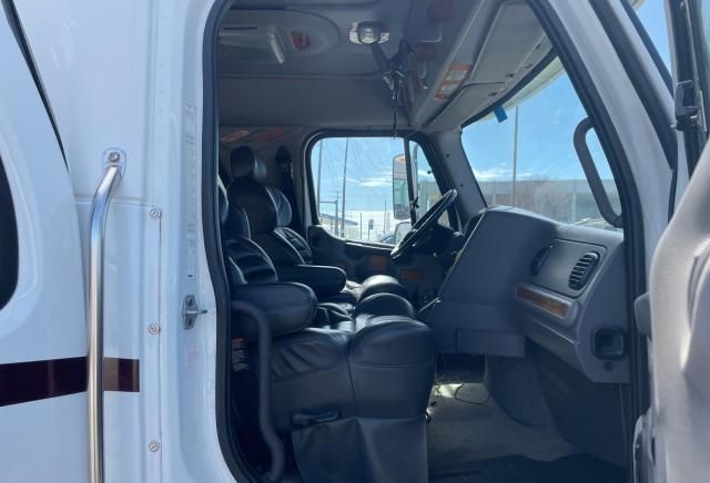 2009 Freightliner M2 112 Medium Duty