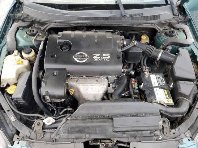 2002 Nissan Altima Base