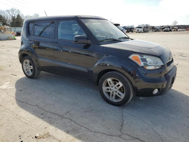 2010 KIA Soul +