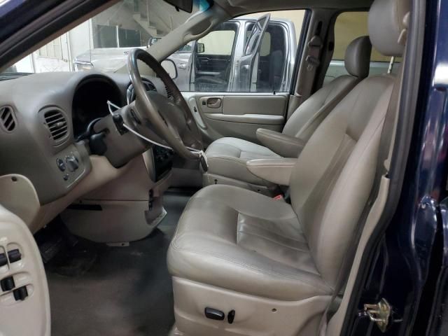 2005 Chrysler Town & Country Touring