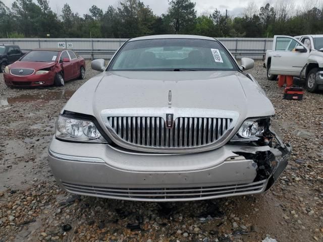 2008 Lincoln Town Car Signature Limited